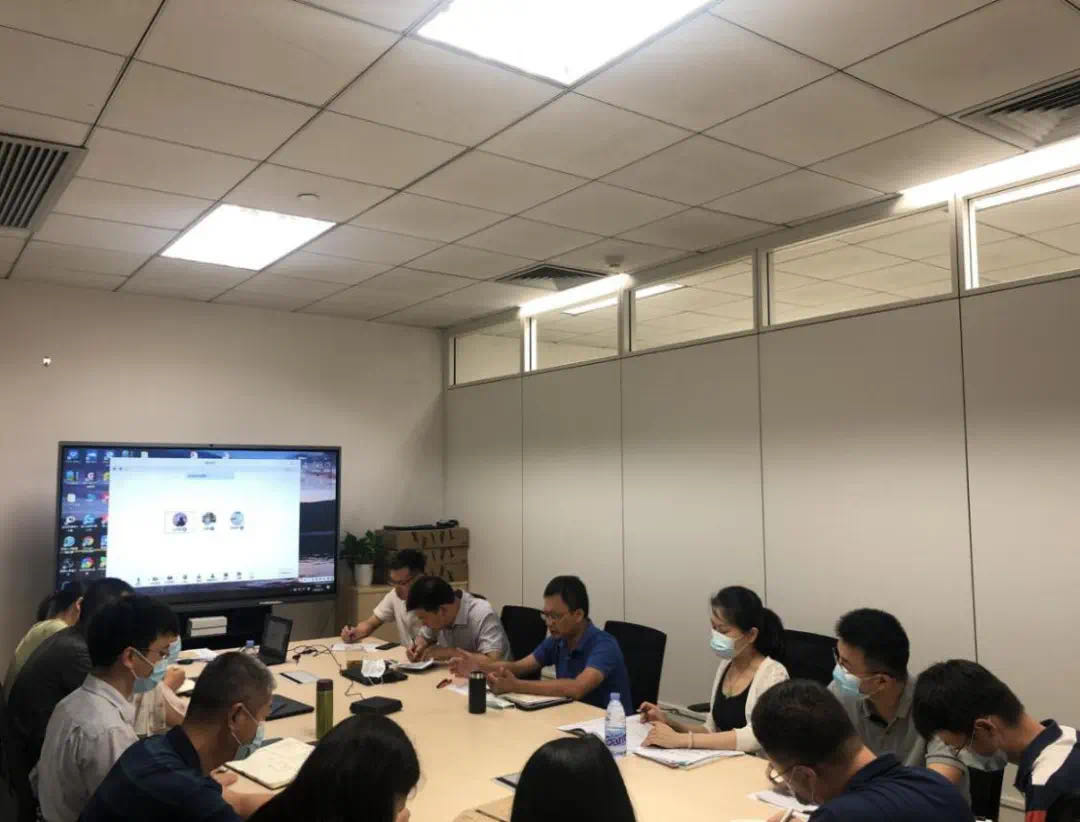 yl9193永利集团召开全体教职工会议